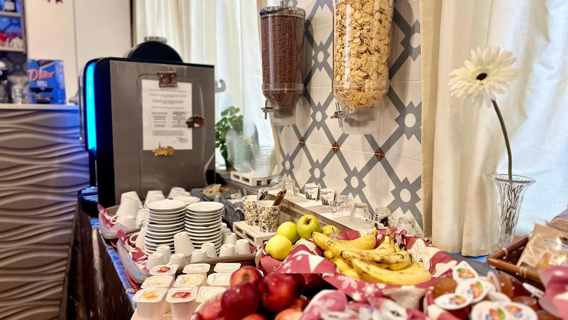 Hotel Giacosa Milan 3*,