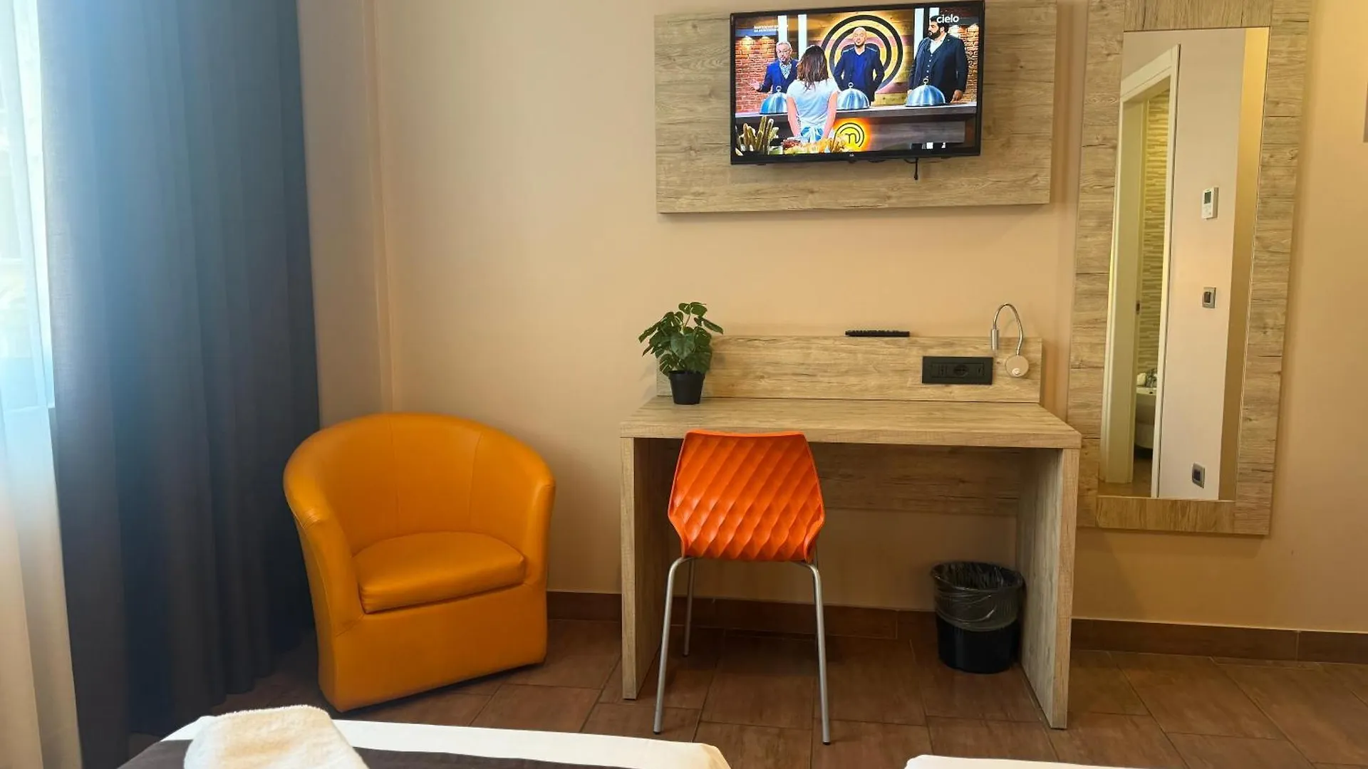 Hotel Giacosa Milan 3*,  Italy
